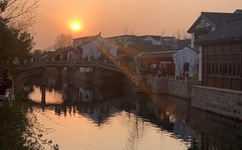 校花奶大水多好爽好爽